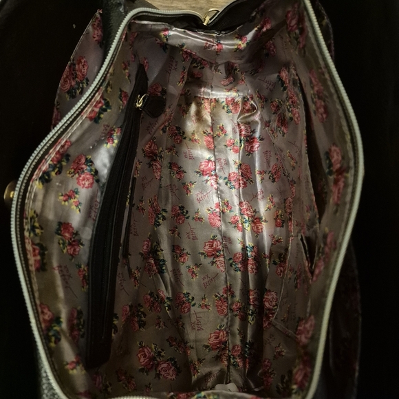 Betsey Johnson Quilted Satchel Leopard Bow Floral Lining Black White Rare - Picture 7 of 10